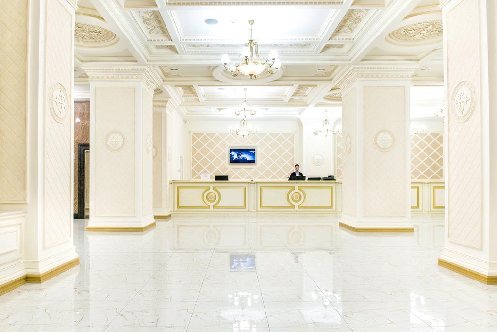 Shymkent Grand Hotel Dış mekan fotoğraf